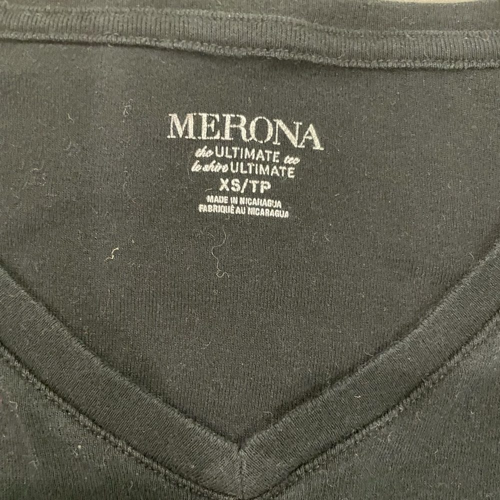 Merona // Black V-neck tee - Picture 2 of 2
